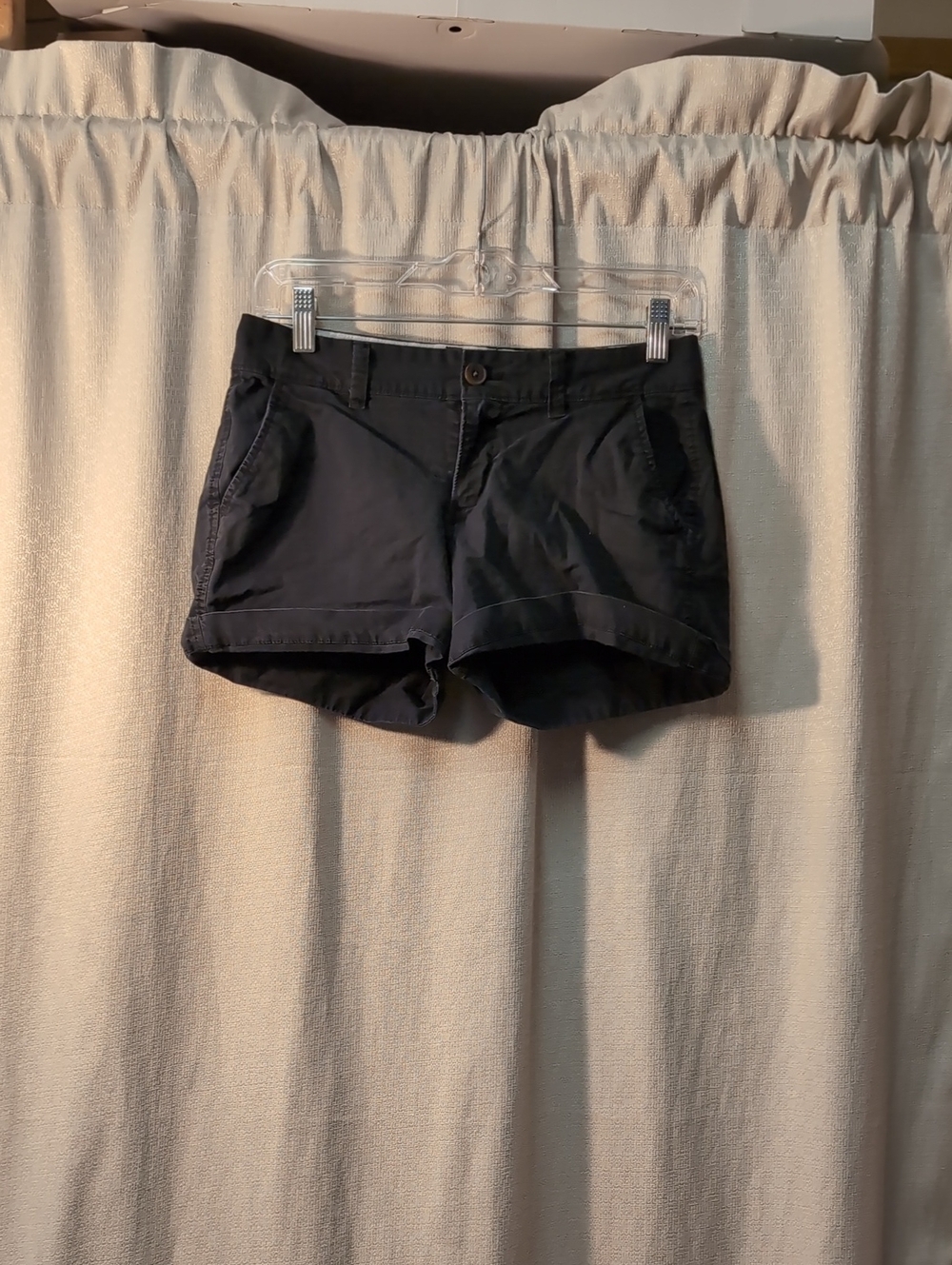 Old Navy | Mid-Rise Everyday Cuffed Chino Shorts